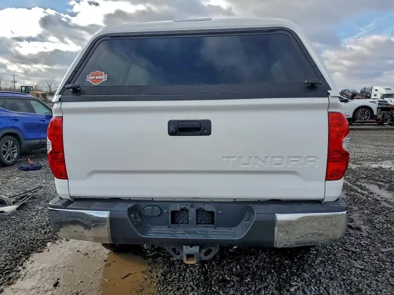 2016 TOYOTA TUNDRA DOUBLE CAB SR  
