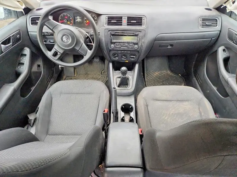 2014 VOLKSWAGEN JETTA BASE  