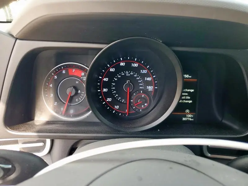 2023 HYUNDAI ELANTRA SE  