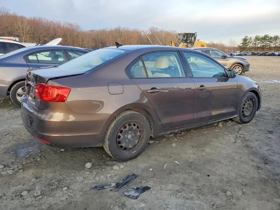 2014 VOLKSWAGEN JETTA SE  