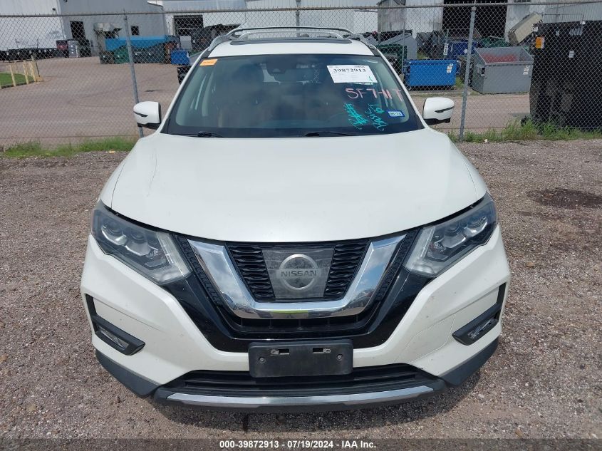 2017 NISSAN ROGUE SL