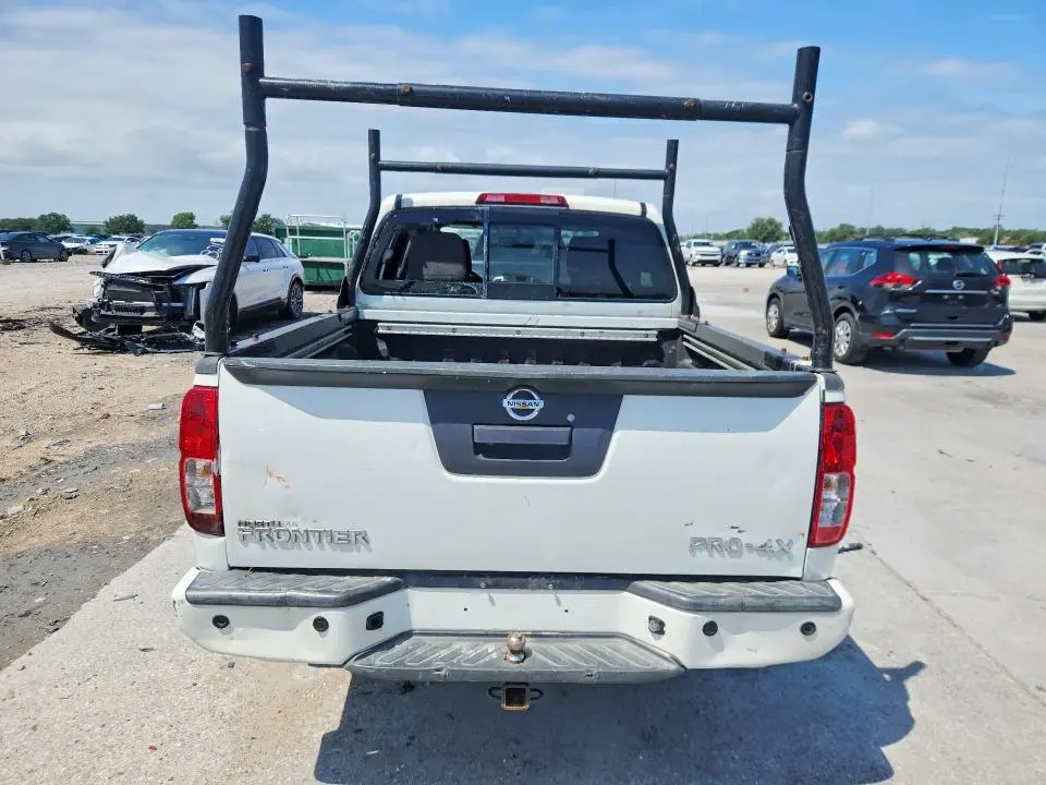2019 NISSAN FRONTIER PRO-4X  