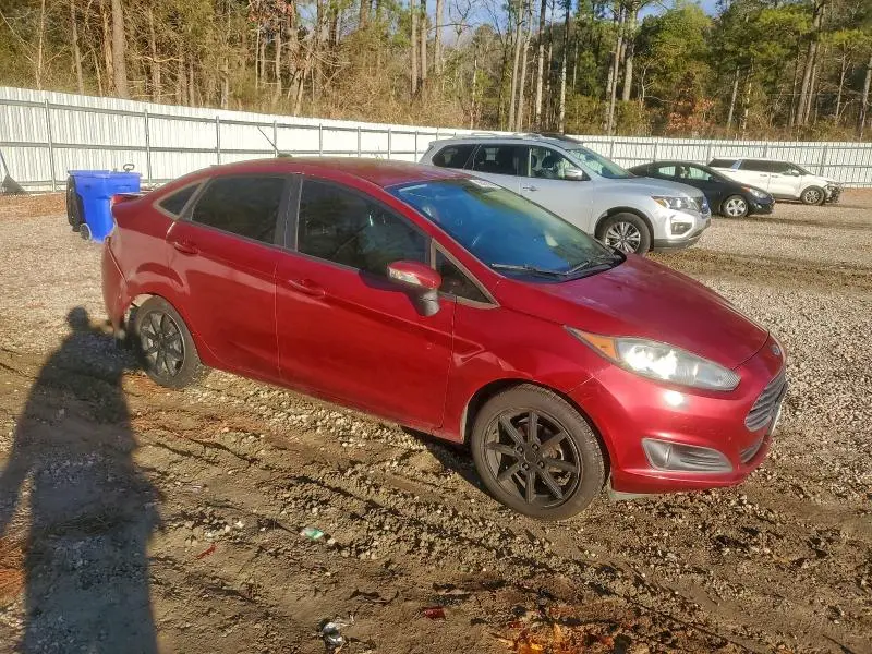 2016 FORD FIESTA SE  