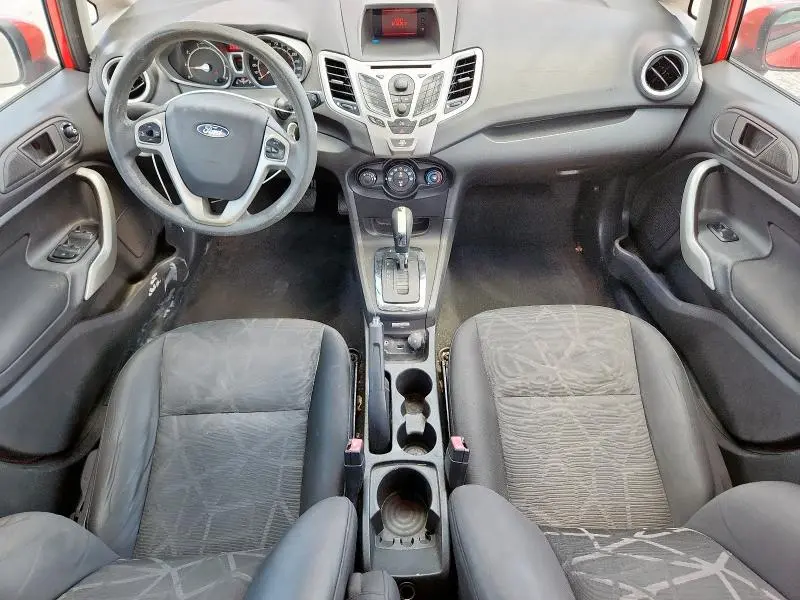 2013 FORD FIESTA SE  