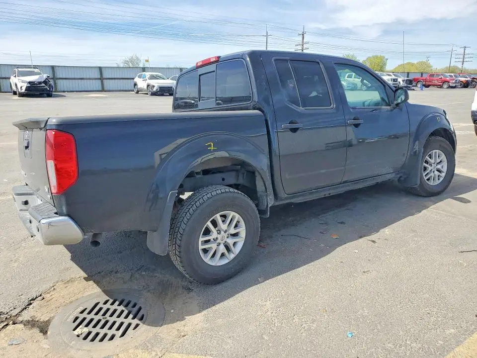 2019 NISSAN FRONTIER SV  