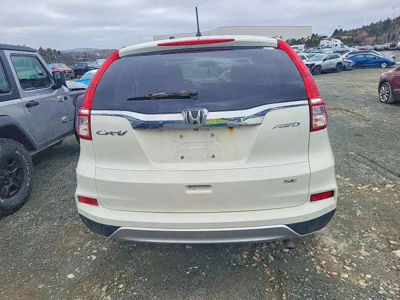 2015 HONDA CR-V SE  