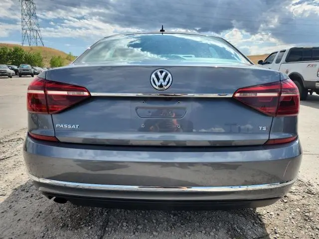 2017 VOLKSWAGEN PASSAT S  