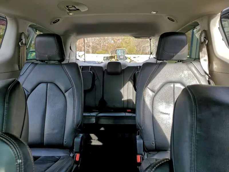 2017 CHRYSLER PACIFICA TOURING L  