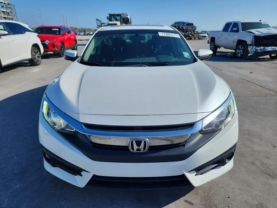 2018 HONDA CIVIC EX  