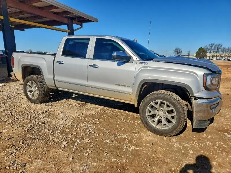 2017 GMC SIERRA K1500 SLT  
