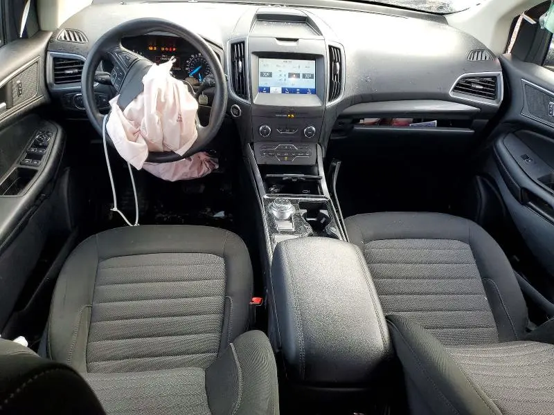 2020 FORD EDGE SE  