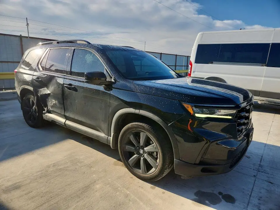 2025 HONDA PILOT BLACK  