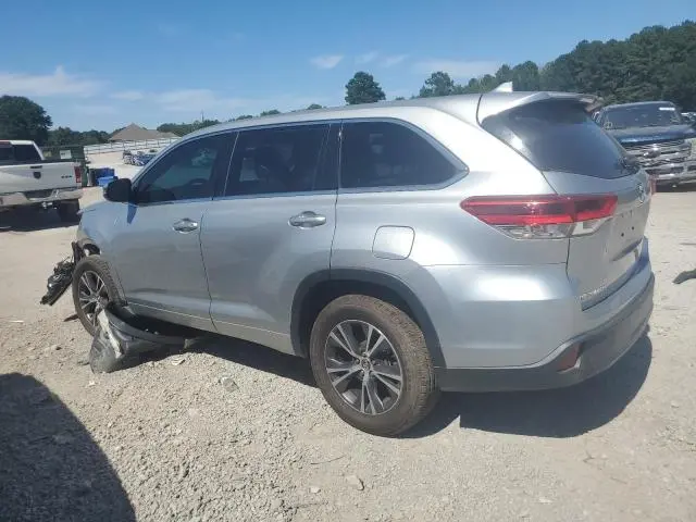 2018 TOYOTA HIGHLANDER LE  