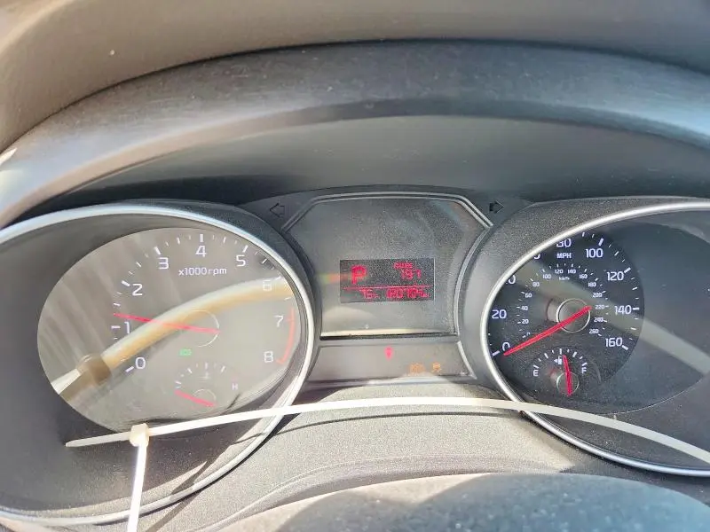 2015 KIA SEDONA LX  