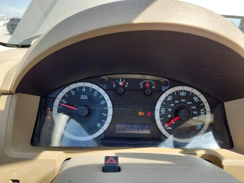 2011 FORD ESCAPE LIMITED  