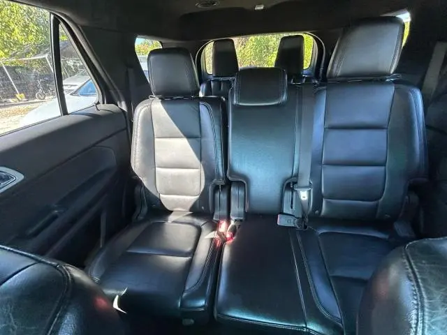 2011 FORD EXPLORER XLT  