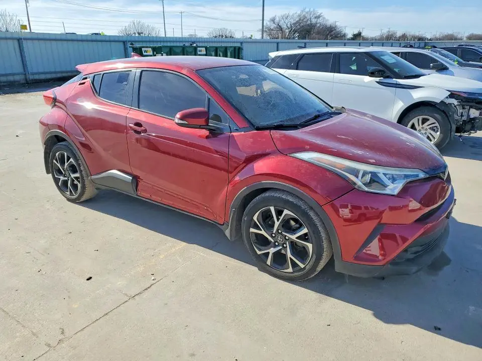 2018 TOYOTA C-HR XLE  