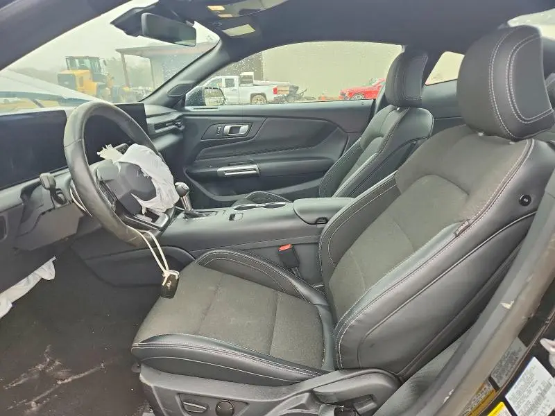 2024 FORD MUSTANG GT  