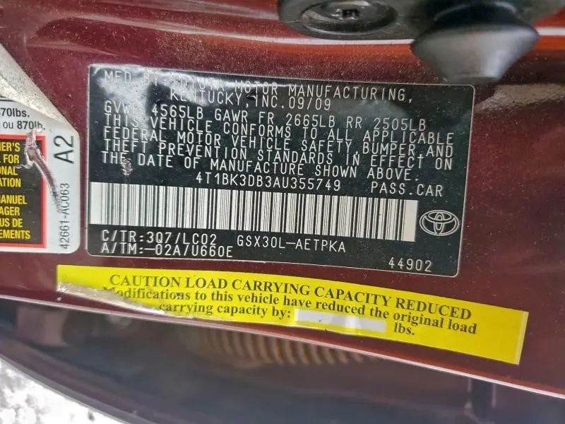 2010 TOYOTA AVALON XL  