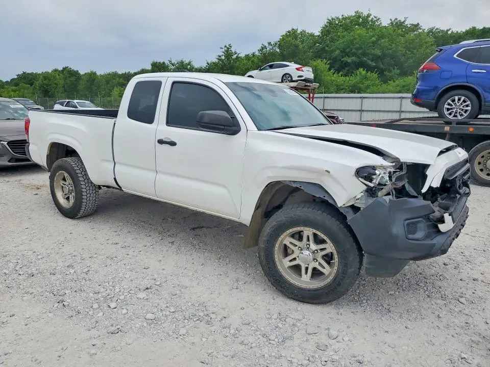 2020 TOYOTA TACOMA SR  