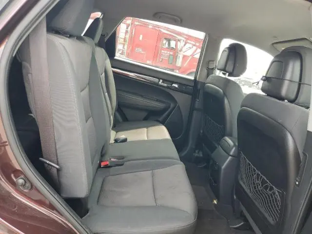 2013 KIA SORENTO LX  