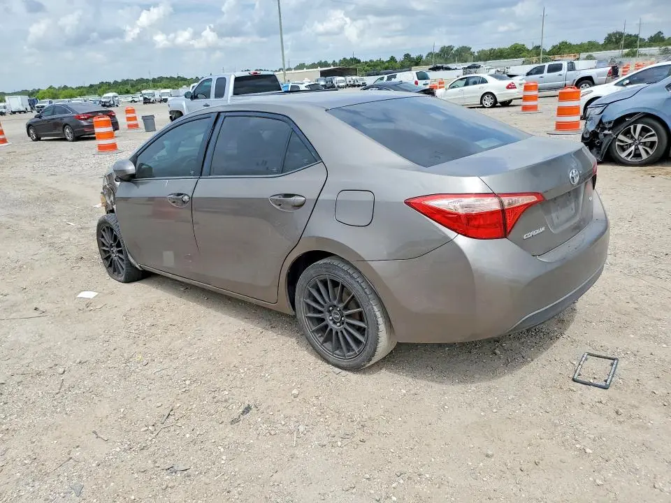 2017 TOYOTA COROLLA LE  