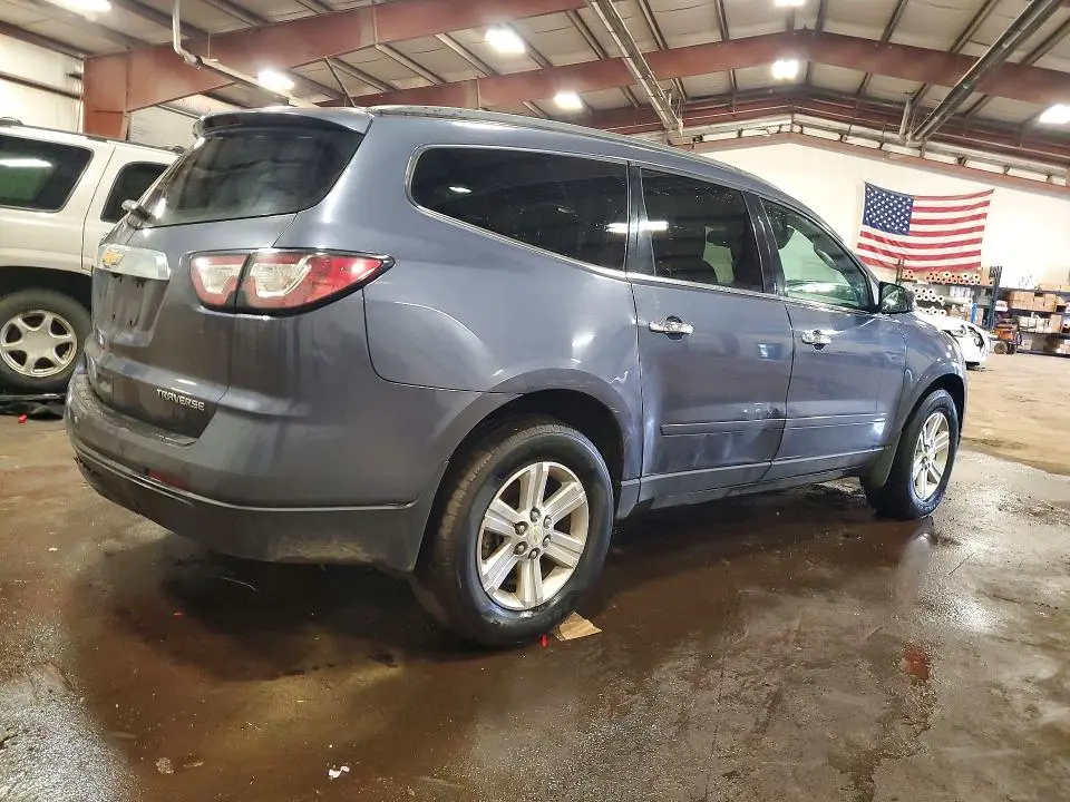 2014 CHEVROLET TRAVERSE LT  