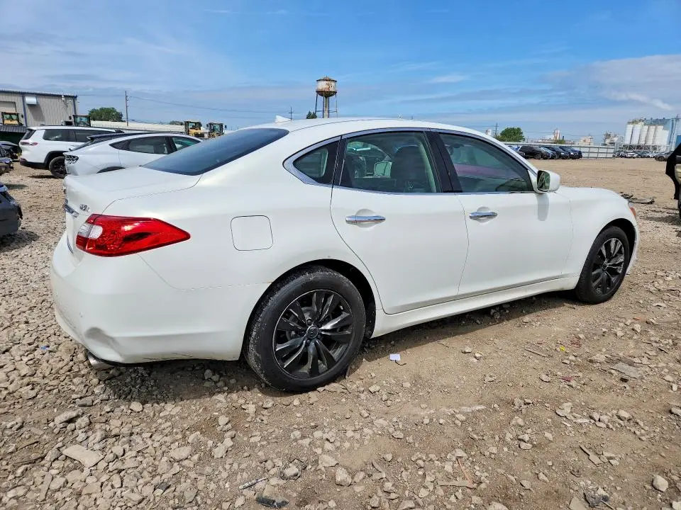 2013 INFINITI M37 X  