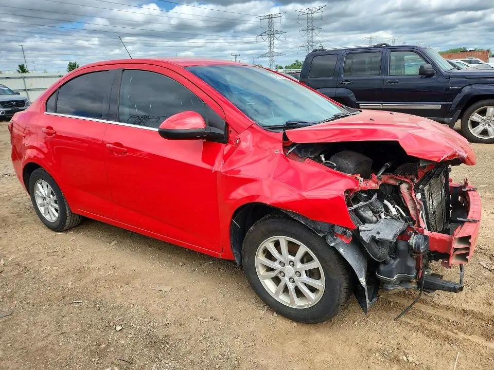 2017 CHEVROLET SONIC LT  