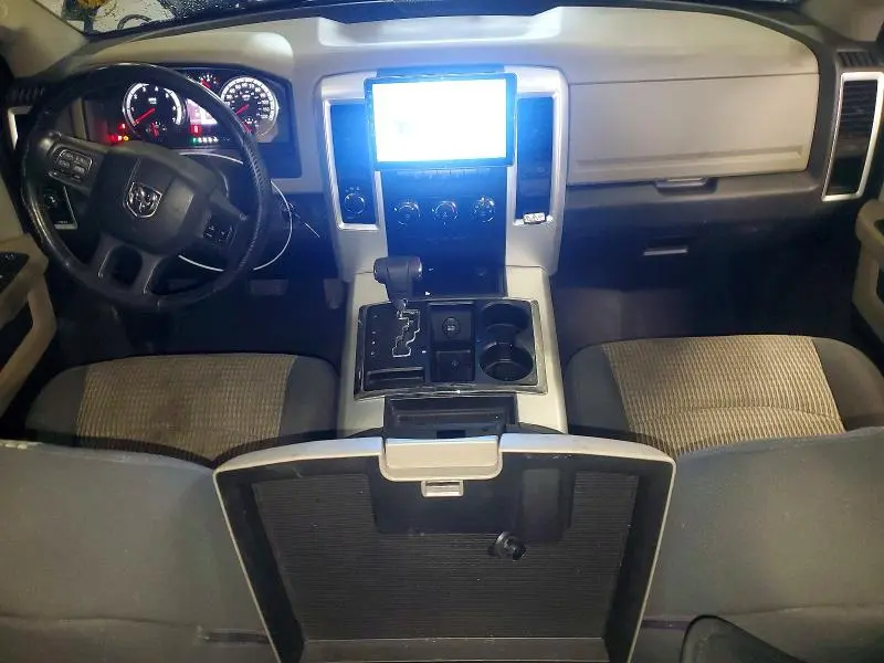 2012 DODGE RAM 1500 SLT  