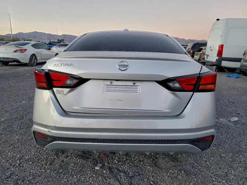 2020 NISSAN ALTIMA S  