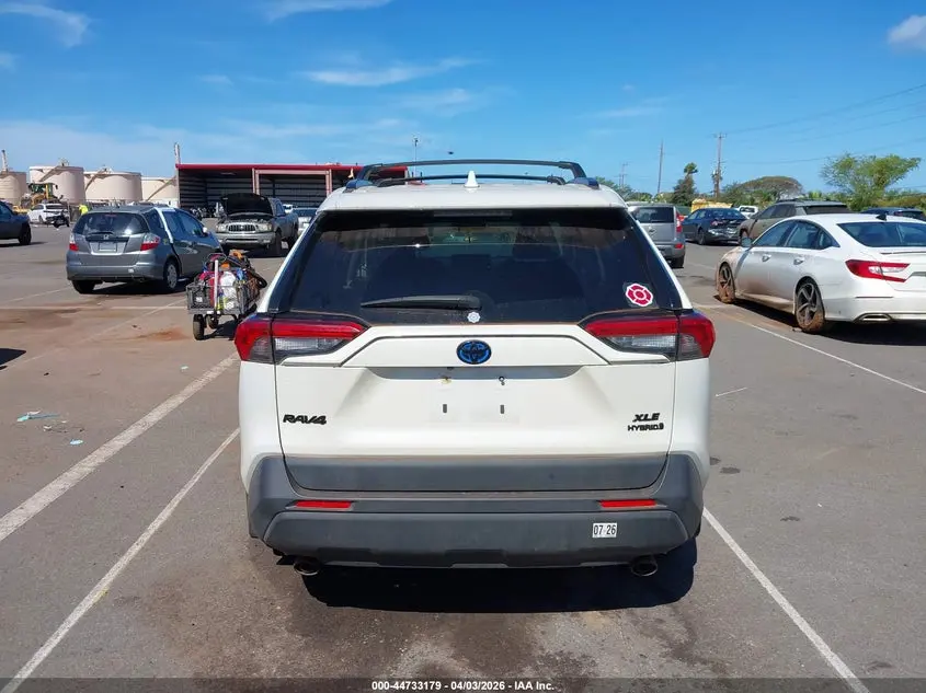 2021 TOYOTA RAV4 HYBRID XLE PREMIUM
