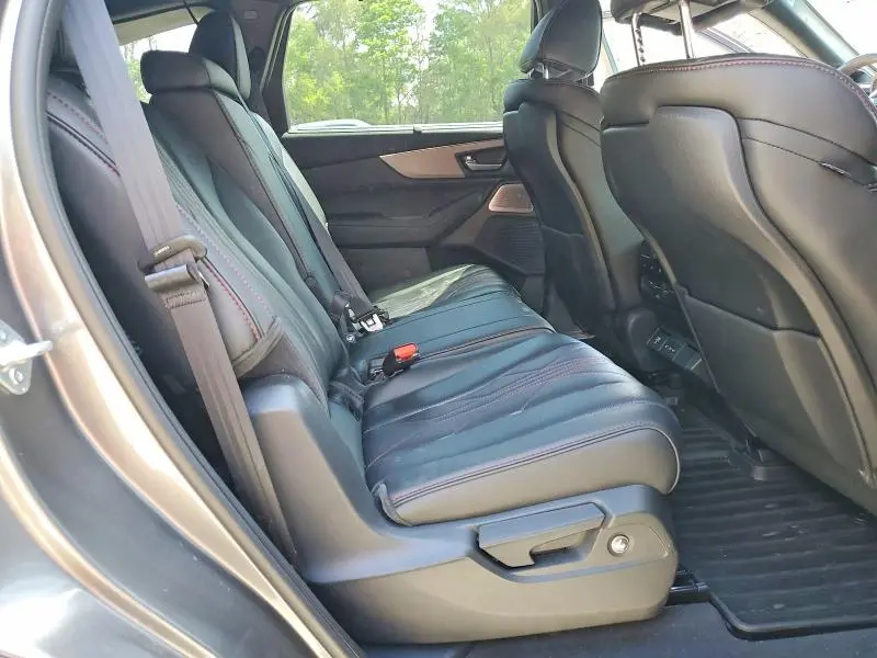 2025 ACURA MDX   