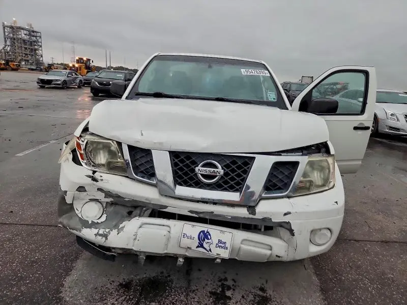 2016 NISSAN FRONTIER S  