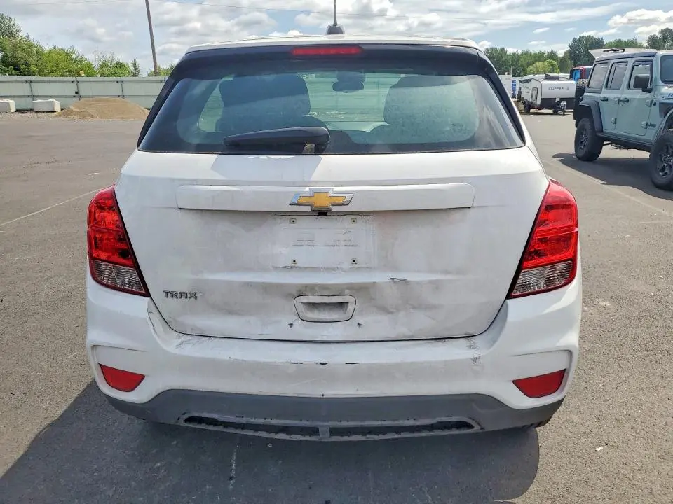 2017 CHEVROLET TRAX LS  