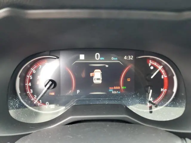 2024 TOYOTA RAV4 XLE  