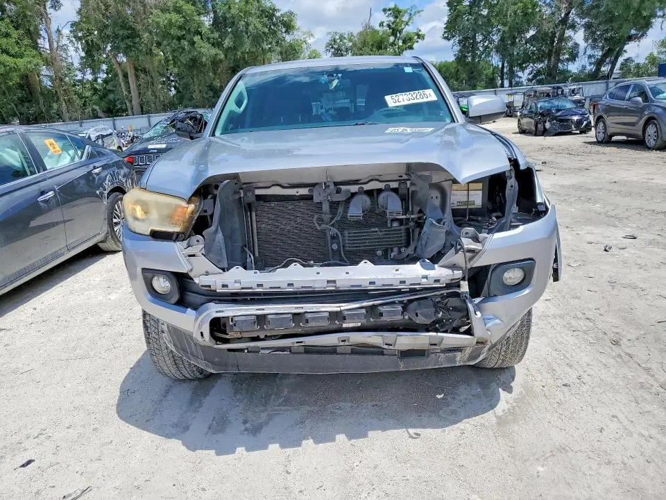 2017 TOYOTA TACOMA SR5 V6  