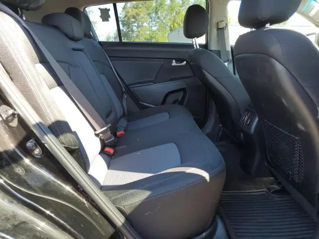 2016 KIA SPORTAGE LX  