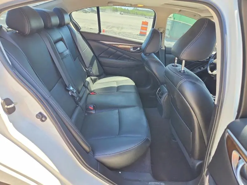 2015 INFINITI Q50 PREMIUM  
