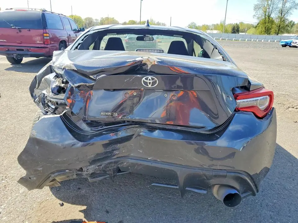 2017 TOYOTA 86 BASE  