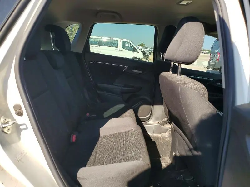 2017 HONDA FIT LX  