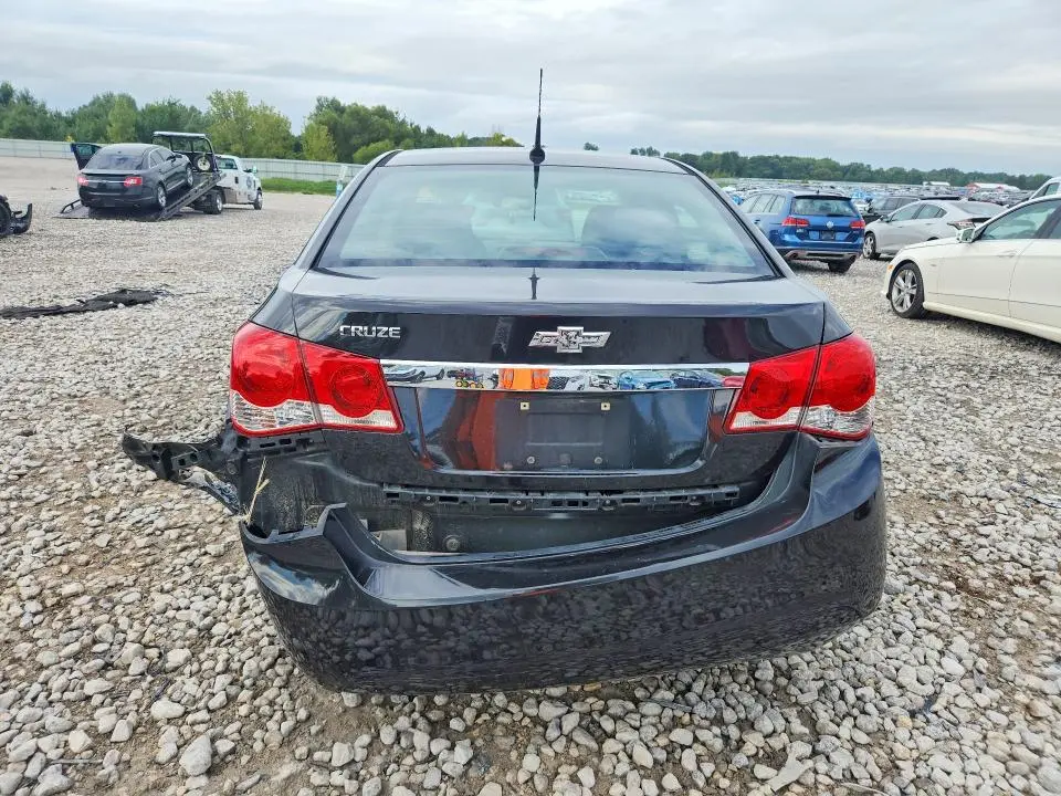 2014 CHEVROLET CRUZE LS  