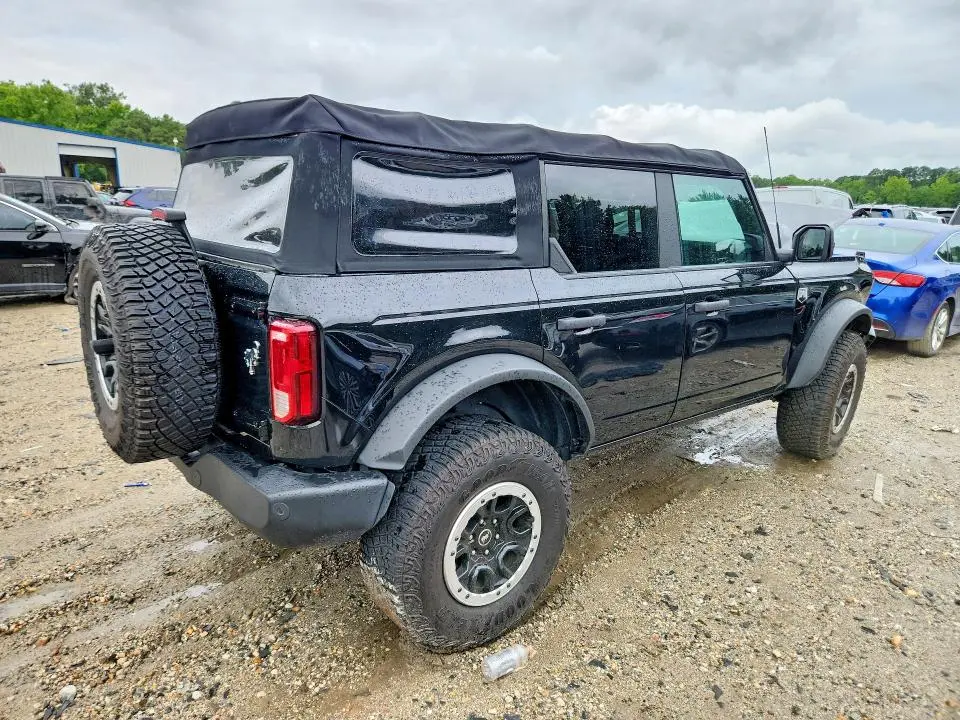 2021 FORD BRONCO BASE  