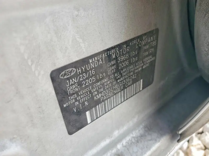 2016 HYUNDAI ELANTRA GT BASE  