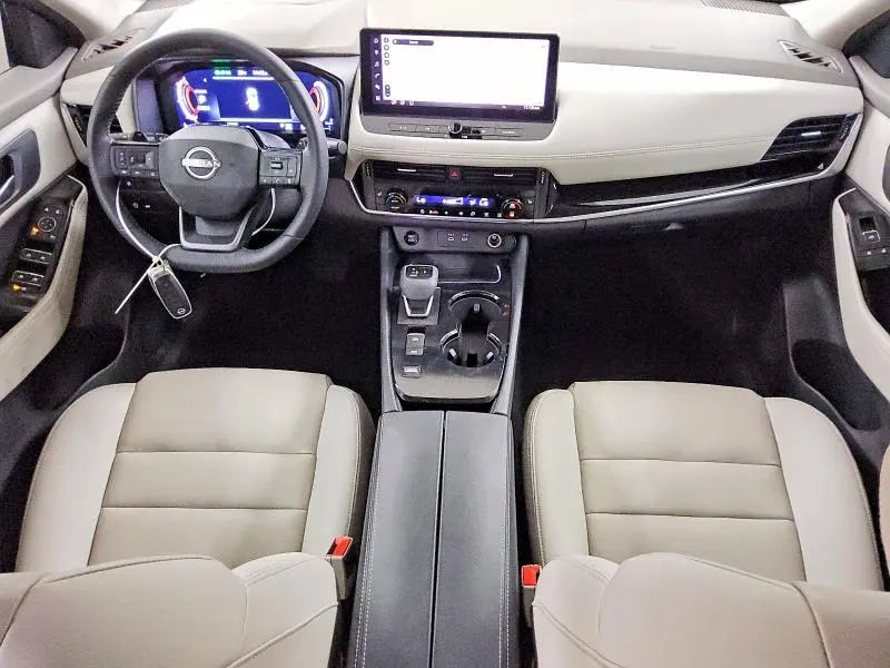 2025 NISSAN ROGUE SL  