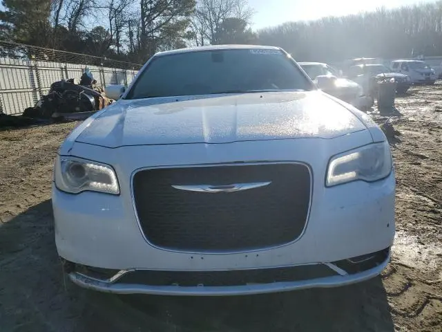 2016 CHRYSLER 300 LIMITED