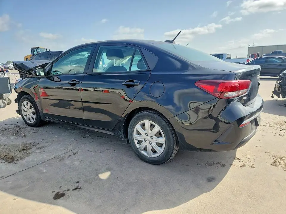 2022 KIA RIO S  