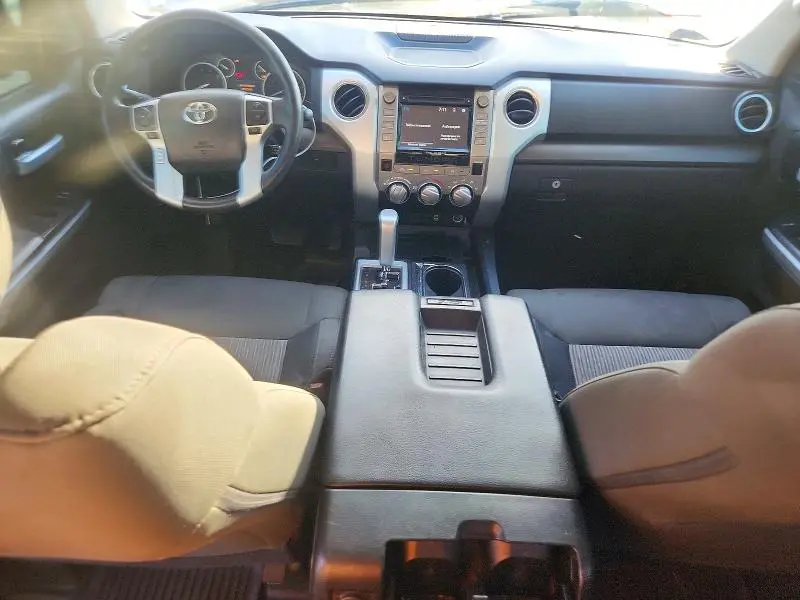 2017 TOYOTA TUNDRA DOUBLE CAB SR  