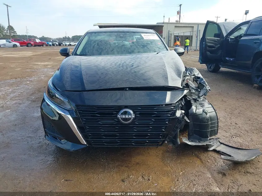 2025 NISSAN ALTIMA SV FWD