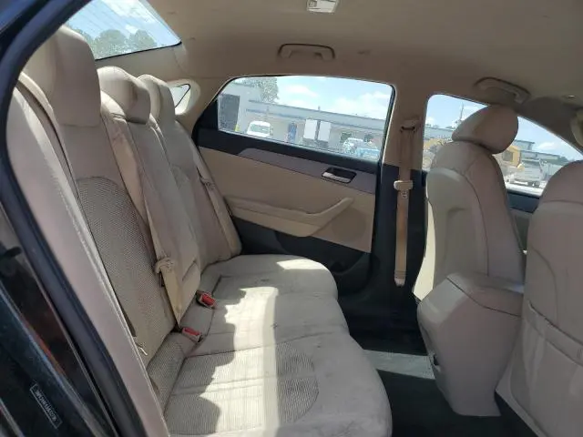 2018 HYUNDAI SONATA SE  
